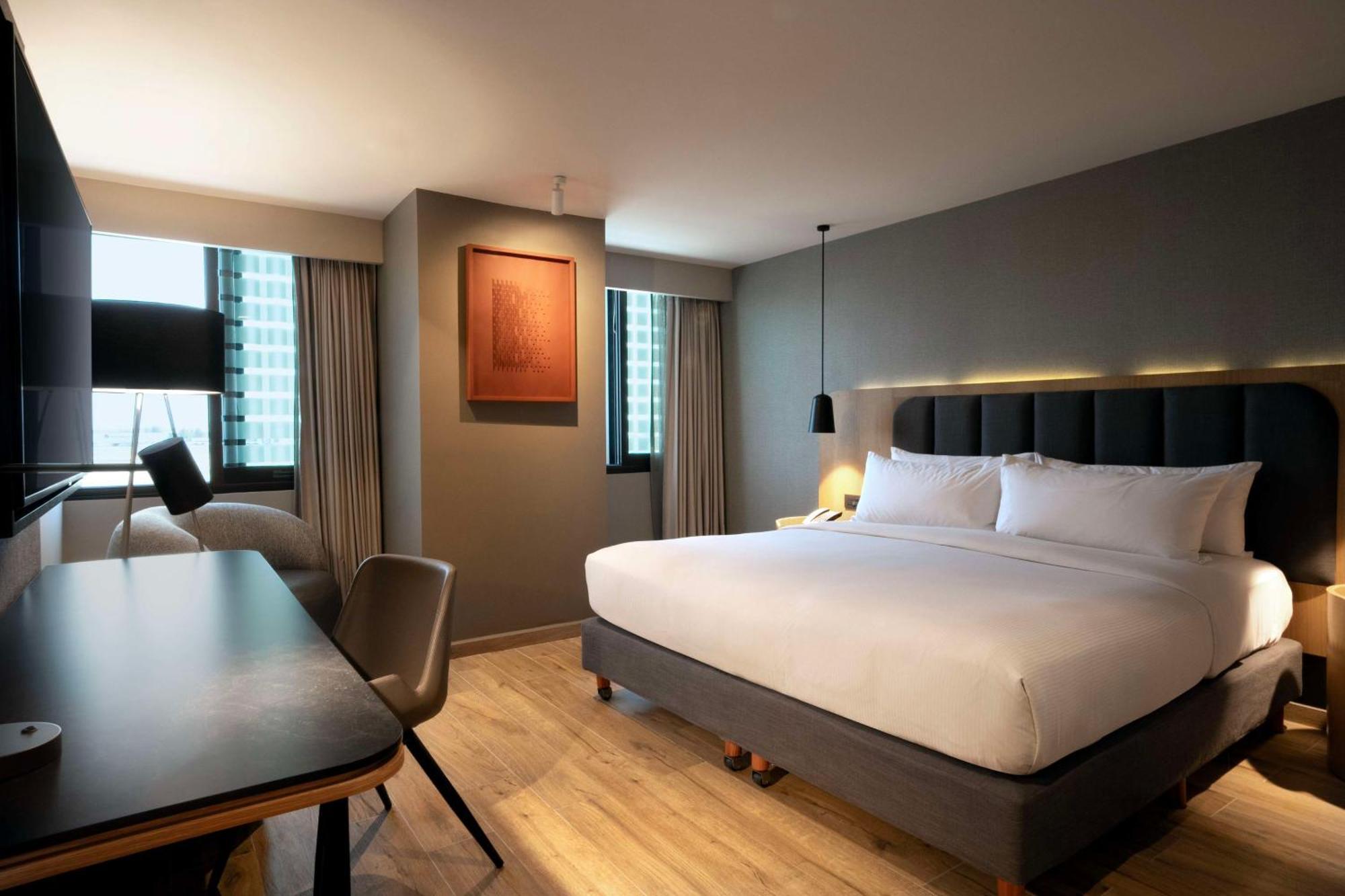 Hilton Mexico City Airport Ngoại thất bức ảnh