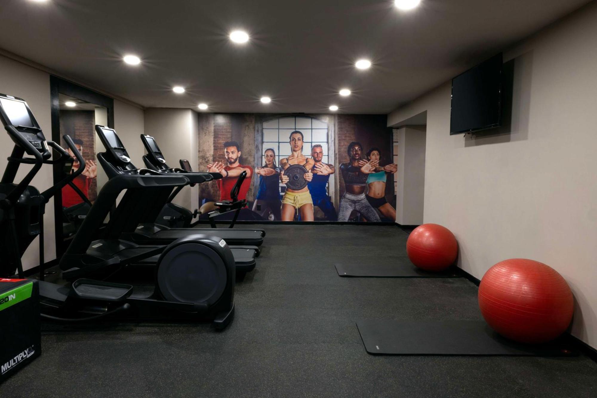 Hilton Mexico City Airport Ngoại thất bức ảnh